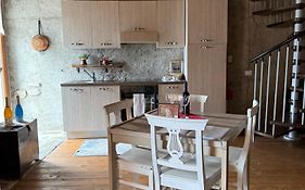 Stone House: Fairytale Flat With Magic Lake View